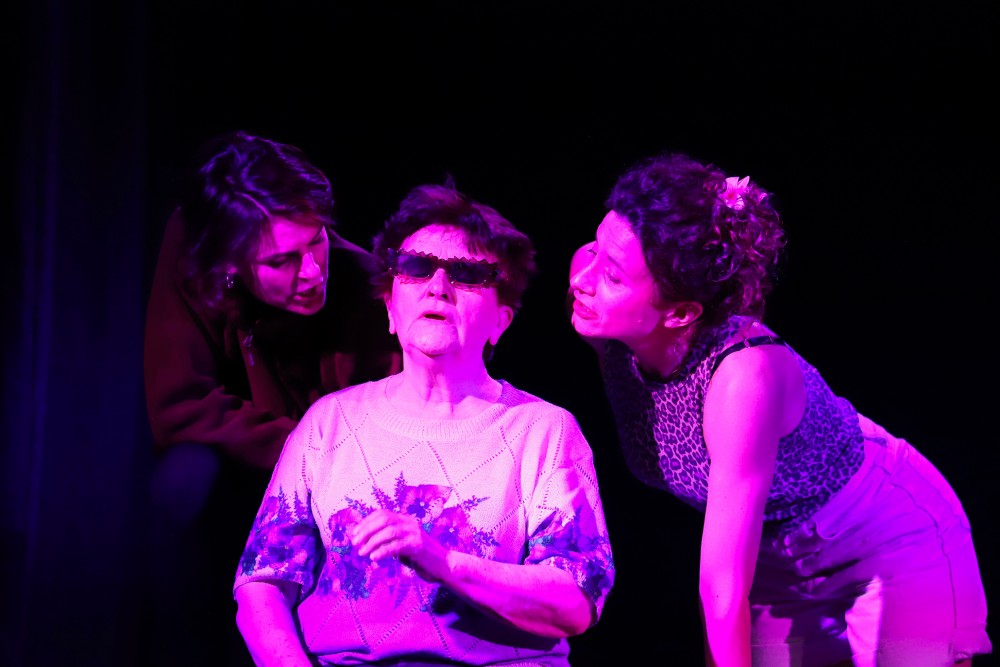 COUPABLES D'AMOUR - © Reine Blanche