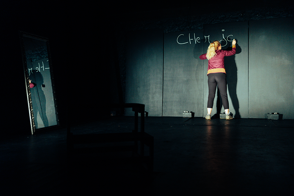 DE 10 &Agrave; 13 - © Reine Blanche