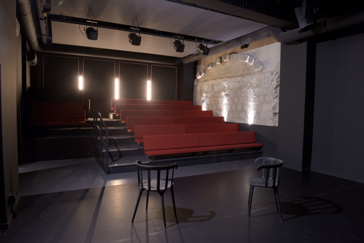 Théâtre La Reine Blanche Scène Des Arts Et Des Sciences Avignon | Reine Blanche